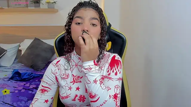 aurora rodriguez online show from January 24, 2025, 12:41 pm