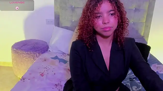 aurora rodriguez online show from March 13, 2025, 3:44 am