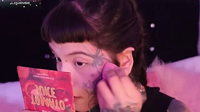 SylveonFox online show from February 4, 2025, 5:34 pm