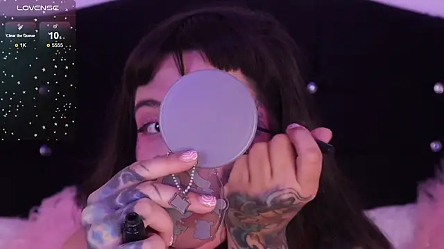 SylveonFox online show from February 21, 2025, 5:42 pm