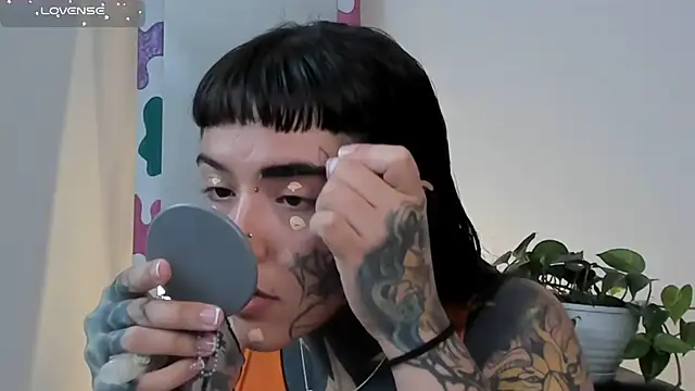 SylveonFox online show from March 10, 2025, 9:43 am