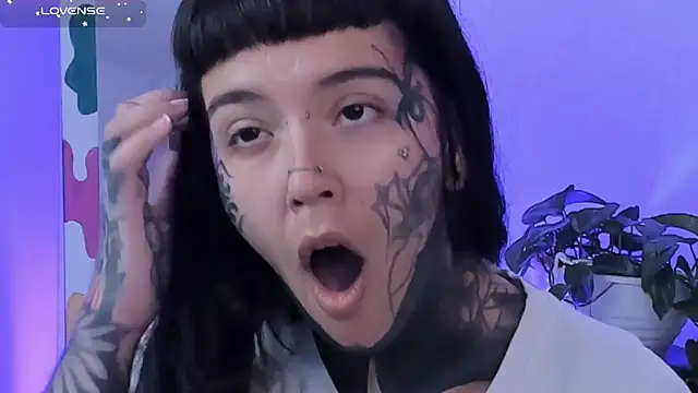 SylveonFox online show from March 17, 2025, 10:38 am