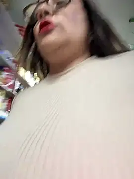 Sol biglips online show from January 9, 2025, 11:45 pm