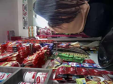 Sol biglips online show from January 14, 2025, 9:30 pm