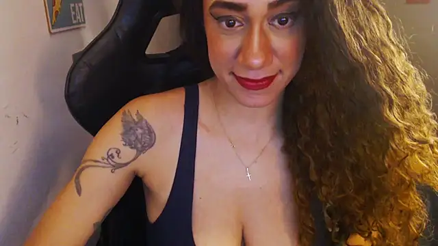 Snapshot of gauchinhaG chatting on February 10, 2026, 10:25 pm gauchinhaG online show from February 10, 2026, 10:25 pm