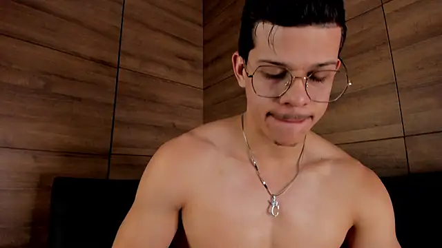 MarcoSullivan online show from December 27, 2024, 2:33 pm