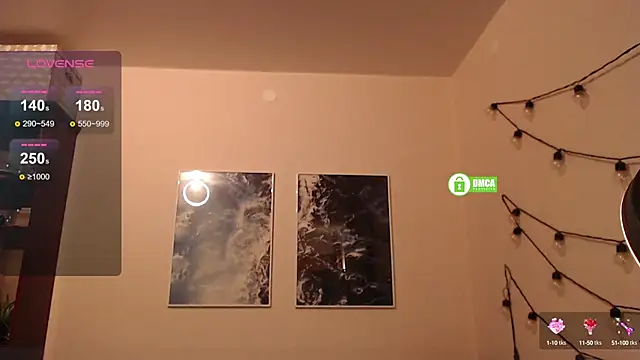 Snapshot of Sonya-Vlad chatting on December 10, 2024, 1:43 am Sonya-Vlad online show from December 10, 2024, 1:43 am