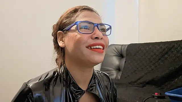 Snapshot of Anabel693 chatting on February 13, 2026, 1:18 pm Anabel693 online show from February 13, 2026, 1:18 pm