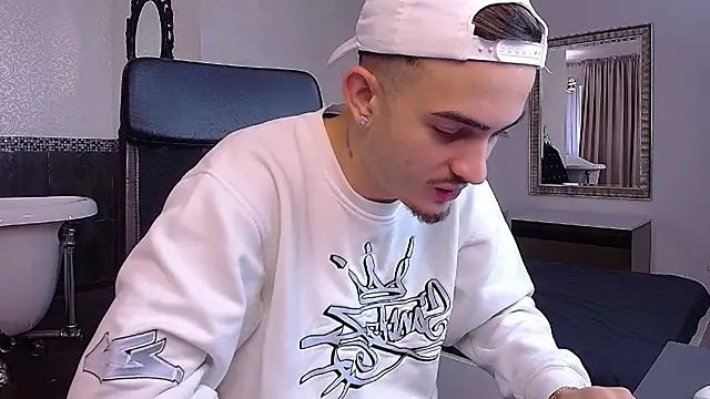 BrandonTate online show from November 14, 2025, 8:13 am