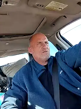 Snapshot of FloppyPickle4u chatting on January 30, 2025, 8:21 pm FloppyPickle4u online show from January 30, 2025, 8:21 pm