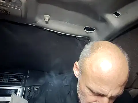 Snapshot of FloppyPickle4u chatting on January 31, 2025, 10:10 am FloppyPickle4u online show from January 31, 2025, 10:10 am