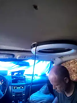 Snapshot of FloppyPickle4u chatting on February 5, 2025, 9:40 pm FloppyPickle4u online show from February 5, 2025, 9:40 pm