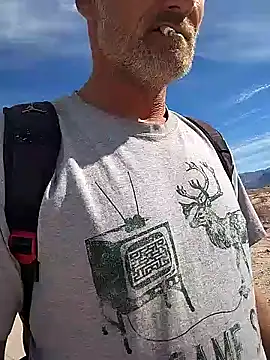 Snapshot of FloppyPickle4u chatting on February 8, 2025, 8:10 pm FloppyPickle4u online show from February 8, 2025, 8:10 pm