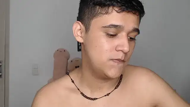 kaiine190 online show from November 22, 2025, 8:13 am