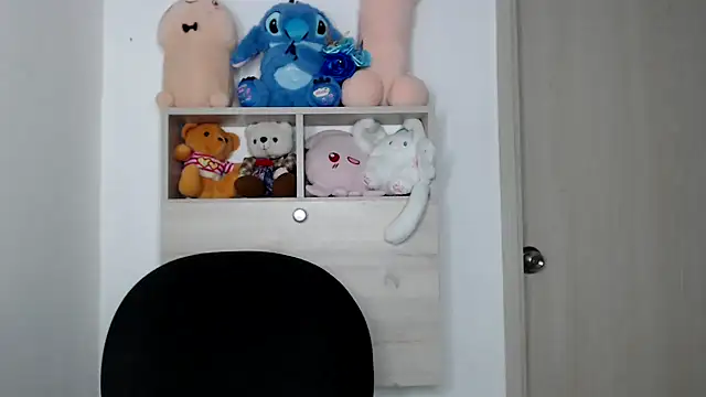 kaiine190 online show from February 14, 2026, 8:22 am