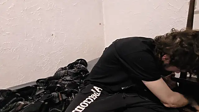 Talenjames4 online show from April 12, 2026, 7:08 pm