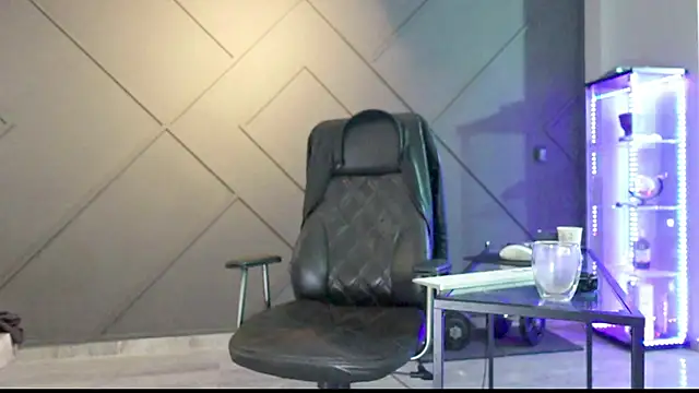 mattmasterss online show from December 3, 2024, 8:16 am