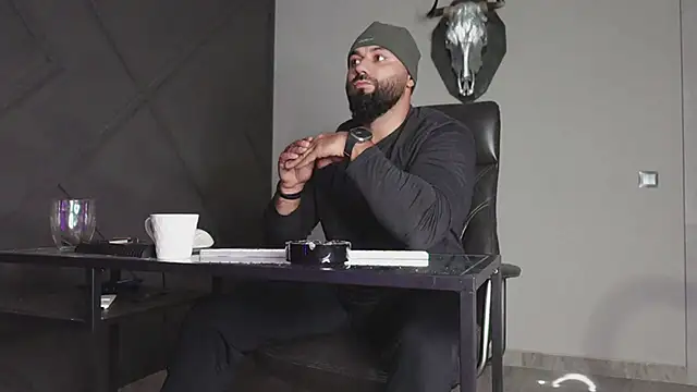 mattmasterss online show from September 27, 2025, 10:04 pm