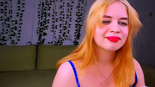 AlicePopsy online show from February 18, 2025, 6:04 pm