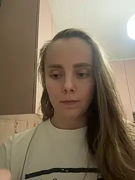 AlisaKissss online show from February 18, 2026, 6:37 pm