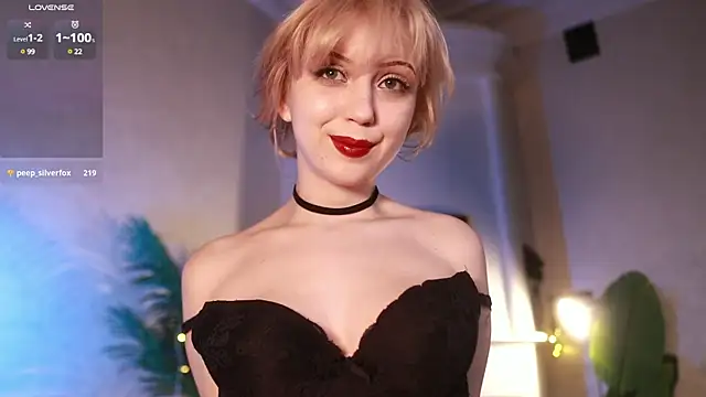 electric babe online show from December 5, 2024, 5:17 pm