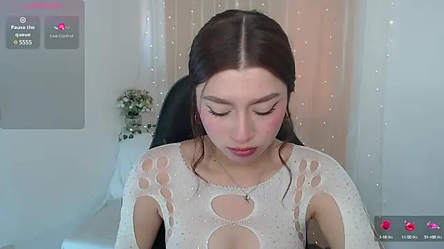 Snapshot of mily_thomson_b_ chatting on January 9, 2025, 5:22 pm mily thomson b online show from January 9, 2025, 5:22 pm