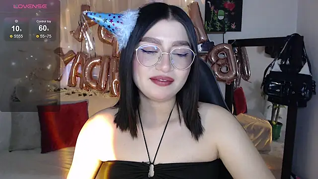 Snapshot of mily_thomson_b_ chatting on September 11, 2025, 8:09 pm mily thomson b online show from September 11, 2025, 8:09 pm