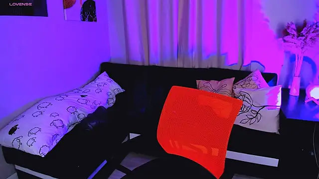 Lily xBabe online show from September 28, 2025, 7:25 am