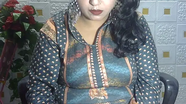 Sexy komolika online show from March 4, 2025, 1:17 pm