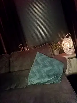 Snapshot of DirtySecretz chatting on October 17, 2025, 9:06 pm DirtySecretz online show from October 17, 2025, 9:06 pm