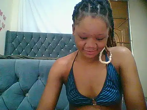 HotJeylee online show from November 10, 2025, 8:08 pm