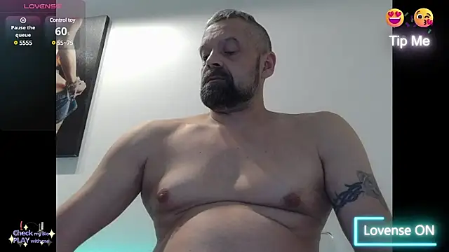 northman1977 online show from December 10, 2024, 9:43 pm