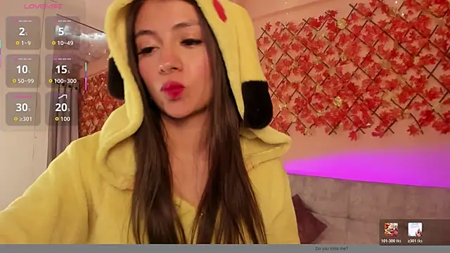 Sweet Candies online show from April 21, 2026, 1:53 am