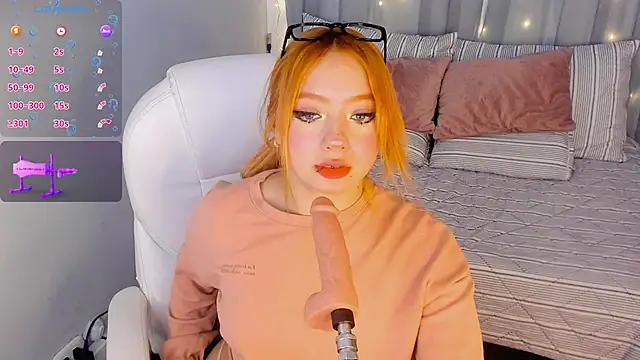 Kloe Raize online show from February 3, 2025, 10:43 pm