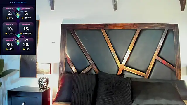 Snapshot of EmiliWilliams chatting on May 15, 2026, 12:17 am EmiliWilliams online show from May 15, 2026, 12:17 am
