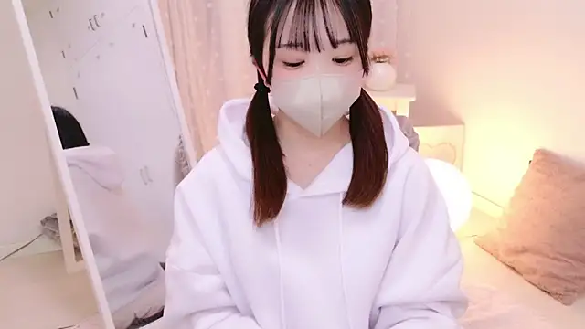 Snapshot of HONO_cha chatting on December 6, 2024, 3:22 pm HONO cha online show from December 6, 2024, 3:22 pm