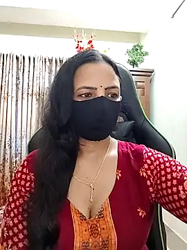 Snapshot of Payel-Sen chatting on April 19, 2026, 8:35 am Payel-Sen online show from April 19, 2026, 8:35 am