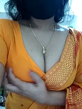 Snapshot of Payel-Sen chatting on May 1, 2026, 6:12 pm Payel-Sen online show from May 1, 2026, 6:12 pm