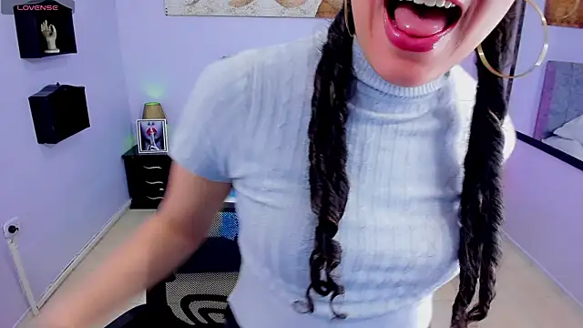 Lana stone  online show from January 13, 2025, 3:34 am