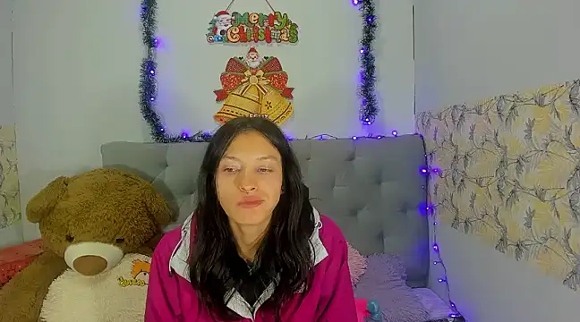 Emma-Wilson online show from December 12, 2024, 4:37 am