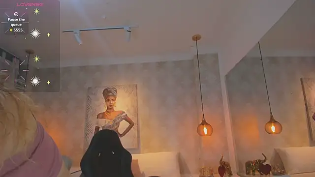 Shantall   online show from April 14, 2026, 10:54 am