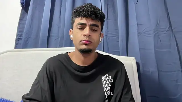 dominic brandd23 online show from October 22, 2025, 9:09 am