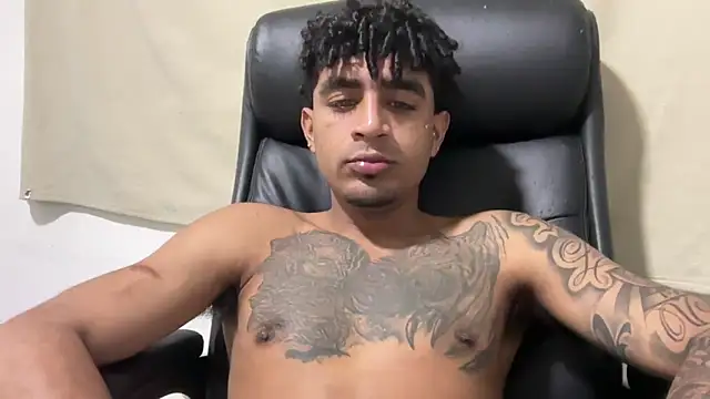 Snapshot of dominic_brandd23 chatting on March 9, 2026, 9:30 pm dominic brandd23 online show from March 9, 2026, 9:30 pm