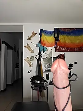 freyamoret online show from October 2, 2025, 3:57 am