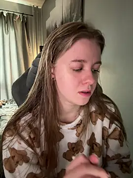 candy maggie online show from February 27, 2025, 10:04 am