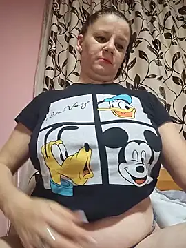 KristenVega online show from December 6, 2024, 4:28 pm