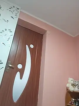 KristenVega online show from February 10, 2025, 1:55 pm