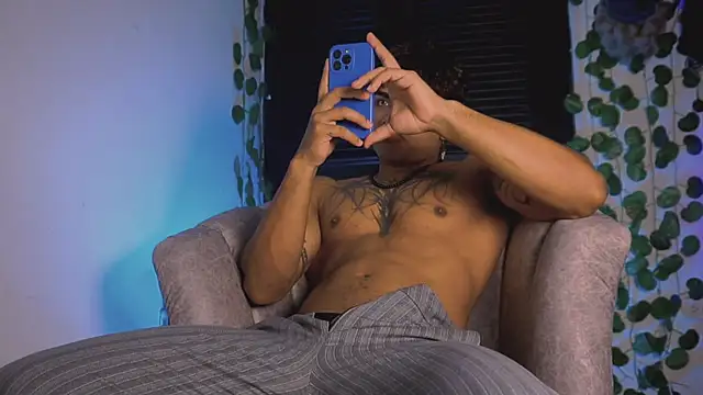 Young laroi online show from March 10, 2025, 1:34 am