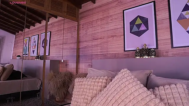 Snapshot of AmmyScott chatting on April 9, 2026, 7:19 pm AmmyScott online show from April 9, 2026, 7:19 pm