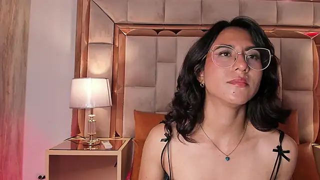 DaraBeckett online show from January 16, 2025, 3:13 pm